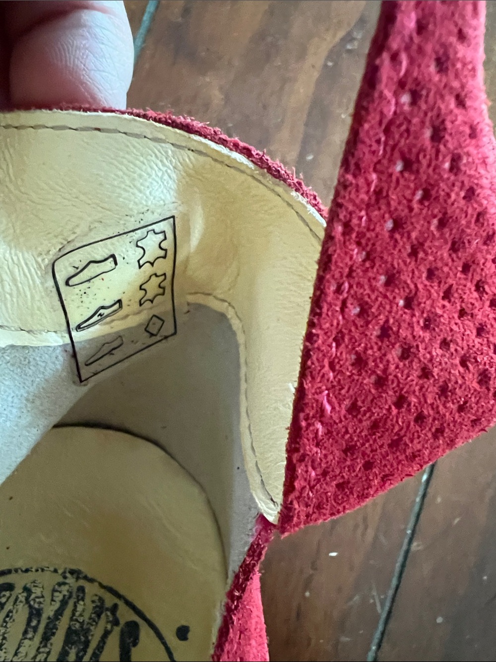 Loints of Holland Red Suede Mary Jane Flats with Ankle Strap (sz 37) - Picture 7 of 12